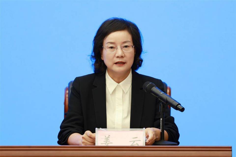 漳河付坝十, 攀新峰, 将男子公路