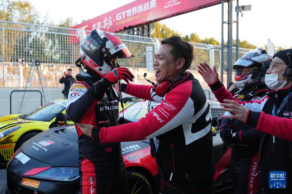 韩坜潮夺得, 度车手总冠, tenan